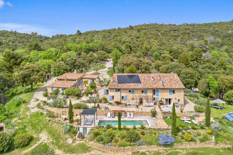 <p class="PDq2pG_selectionAnchorContainer" data-start="398" data-end="764"><strong data-start="398" data-end="546">Domaine des Gipi&egrave;res is a restored 16th-century Proven&ccedil;al bastide set in the countryside of the Haut-Var, close to Aups and Lac de Sainte-Croix.</strong> Its location is one of its strongest features: the estate sits within nearly 100 hectares of largely unspoilt landscape, creating a very different experience from staying in one of Provence's busier towns or villages.</p>
<p data-start="766" data-end="1138">Accommodation is spread across the estate rather than concentrated in a conventional hotel building. Guests can choose from <strong data-start="890" data-end="957">self-catering cottages, a cosy tiny house and woodland retreats</strong>, giving each stay a greater sense of independence and privacy. The interiors retain a clear Proven&ccedil;al character, with stone walls, timber, natural materials and simple furnishings.</p>
<p data-start="1140" data-end="1429">Much of the experience takes place outside. A <strong data-start="1186" data-end="1213">panoramic swimming pool</strong> overlooks the surrounding countryside, while the estate also has a sauna, hammam, p&eacute;tanque court and children's playground. Walking and cycling can easily become part of the day without having to leave the property.</p>
<p data-start="1431" data-end="1735">Domaine des Gipi&egrave;res is also particularly interesting for travellers with horses. The estate has <strong data-start="1528" data-end="1553">10 donkeys and horses</strong> as well as paddocks and other equestrian facilities. Guests can stay with their own horse, opening up the possibility of exploring the surrounding Haut-Var countryside on horseback.</p>
<p data-start="1737" data-end="2004">Its position also makes it a useful base for discovering this part of Provence. <strong data-start="1817" data-end="1825">Aups</strong>, known for its Proven&ccedil;al market, is nearby while <strong data-start="1875" data-end="1918">Lac de Sainte-Croix and the Verdon area</strong> can be reached for days centred around swimming, walking and exploring the landscape.</p>
<p data-start="2006" data-end="2191">Domaine des Gipi&egrave;res shows another side of a Proven&ccedil;al stay: less focused on being in the centre of a famous village and more on having space, nature and facilities directly around you.</p>
<p data-start="2193" data-end="2291"><a href="https://magazines.lescouleursdumonde.com/magazine-05#page/22"><strong data-start="2193" data-end="2268">Read more about Domaine des Gipi&egrave;res in Les Couleurs du Monde Magazine</strong>&rarr;</a></p>
<p>#DomaineDesGipi&egrave;res #Provence #HautVar #Aups #LacDeSainteCroix #ProvenceTravel #TravelWithLesCouleursDuMonde</p>