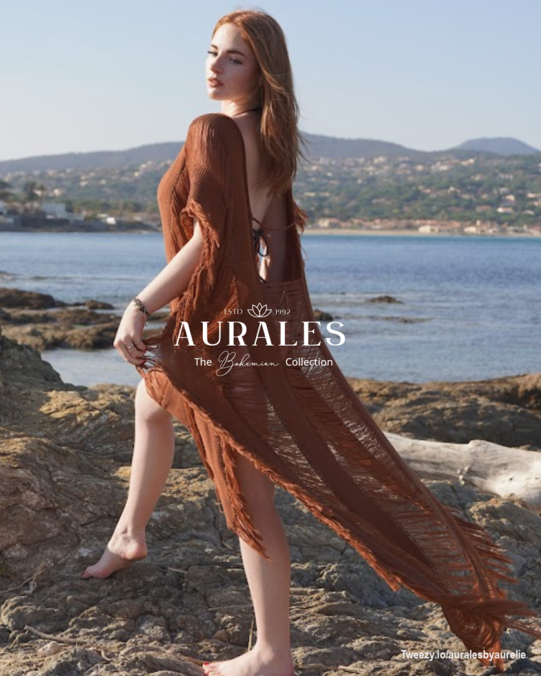 <p><strong><button class="hover:duration-80 duration-800 cursor-pointer text-left align-baseline inline underline decoration-textOff/25 decoration-1 underline-offset-[5px] animate-underlineFade after:content-[" type="button" data-state="closed">Beachy Boho 🌴</button></strong><br>This piece from the Aurales Bohemian Collection offers beach style with earthy tones and subtle fringe details. Ideal for sunny days by the sea, it&rsquo;s a versatile addition for anyone who loves boho fashion.</p>